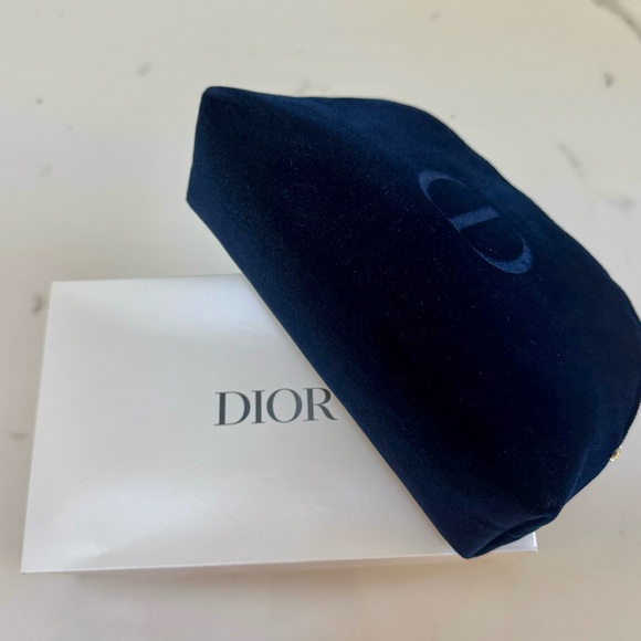 New - Authentic Dior Beauty Cosmetic Bag - Luxury & Cute! - Picture 4 of 6